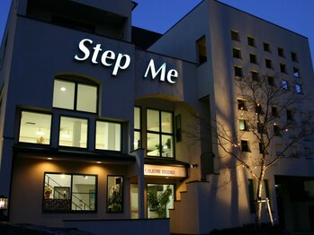 ステップミー(Step Me)の写真/【リラックスできる◎】気さくなスタッフと楽しい会話で笑顔になれる☆気軽に通えるアットホームなサロン♪