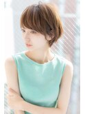 横顔が綺麗に見える透明感ショート｜柔らか質感と軽やかレイヤー