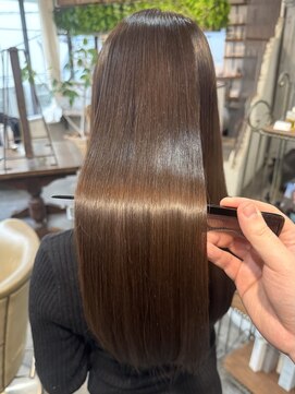 モワ 仙台(Mois) 髪質改善/縮毛矯正/10代20代30代/仙台/青葉区