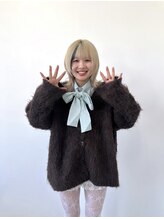 《アシスタント》