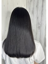 ライズトウキョウ 池袋店(Lise tokyo)&nbsp;ライトベージュ/髪質改善/縮毛矯正/池袋髪質改善/池袋縮毛矯正