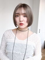 シオン(shion)&nbsp;ボブ韓国ヘアオリーブベージュ前髪カット_F41401