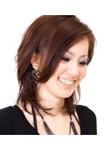 ディースタイル ヘアー ネイル(d style hair×nail) ゆるくほぐれた無造作カールのウルフボブ