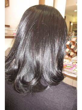 コアフィールフィス(COIFFURE fils) 大人セミロング