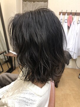 ジェレミー(Jelemy) ダークグレージュ