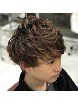 クオリス 赤塚店(QUALIS) 爽やかマッシュショート ツーブロック 王道 モテる 流行