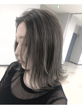 アヴァンス 京橋店(AVANCE) 前下がりボブで外ハネくびれミディ！グレージュバレイヤージュ