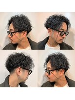 スナッグルサロン(SNUGGLE SALON)&nbsp;ツイストスパイラルパーマ×センターパート/かき上げヘア