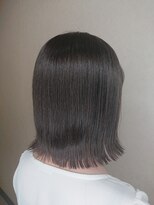 美容室 ハルミ ヘア リゾート 川口店(Harumi Hair Resort) 切りっぱなしボブ