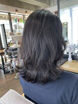 ヘアアンドメイク スタジオ ミムロ(HAIR&MAKE STUDIO MIMURO) くびれミディアムウルフ