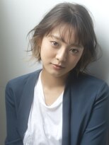 エミュ 表参道 青山(emu)&nbsp;【emu井上信洋】インナーカラーと抜け感くびれボブ【エミュ】