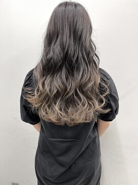 アライブ キチジョウジ(ALIVE Kichijoji) ミルクティーグレージュグラデーションカラー