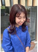 ピンクグレージュ