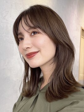 ノイ(noi) 顔周りレイヤーカットくびれヘアミルクティーベージュカラー