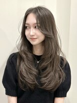 ユニコ(unico)&nbsp;韓国風/レイヤー/小顔/前髪カット/髪質改善/グレージュ/透明感