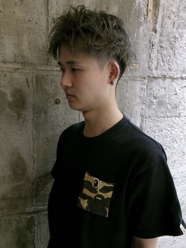 ニアウ 太田店(Niau) ベリーショートメンズブリーチカラーミルクティーベージュ太田