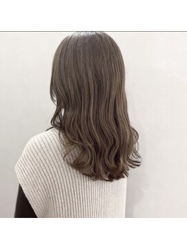 アンドワン 自由が丘(&ONE) モカグレージュ×レイヤー