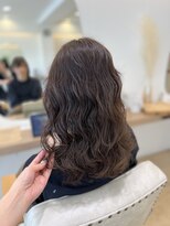シー(she.) ミディアムパーマ