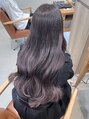 エテレ(etele) ラベンダーグレージュで、透け感あるやわらかいカラーです。