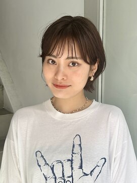 クロト(Clotho) 耳掛けショートボブ