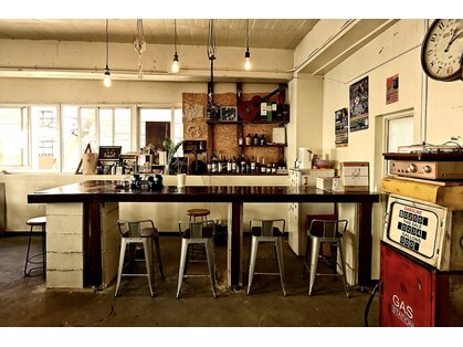 ブラックキャット(BLACK CAT)の写真