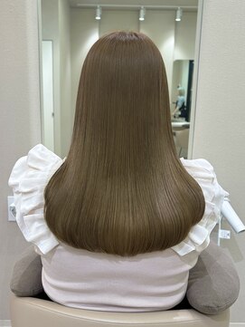 ニモ(NIMO.) olive濃いめのolive beige