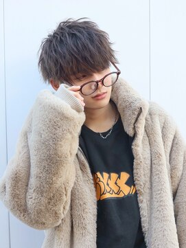 men's salon es. 新宿 メンズカット/メンズパーマ/メンズヘア【メンズサロン エス】 ニュアンスパーマ/波巻きツイストスパイラル[新宿/メンズ/men's]