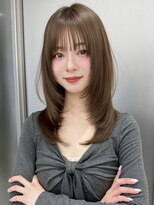 エニ 自由が丘(ENi) ミルクティーブロンド/ワンホンレイヤー/ニュアンスウルフ