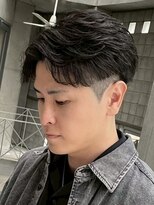 アウラ(AURA) 盛岡メンズカットメンズパーマセンターパートスパイキーショート