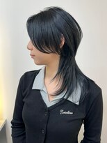 セルン(cerne) ロングウルフカットハッシュカットクラゲヘアウルフレイヤー