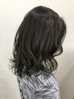アリウス(ALIUS by posh) 【ALIUS 池袋 小川真一】スモーキーグレージュミディ