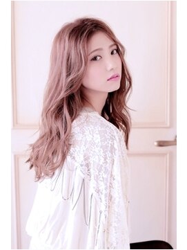 フォルテ 表参道店(FORTE) 【FORTE 表参道店】柔らかソフトウェーブ☆フェミニンロング