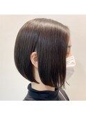 前下がりボブ シルエットは綺麗に