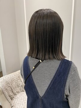 ネオリーブギンザ 銀座店(Neolive GINZA) インナーカラー　切りっぱなしボブ☆グレージュ