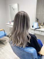 サーカス(Sircus)&nbsp;♪ホワイト系バレイヤージュ♪