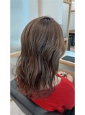 ラベンダーベージュ