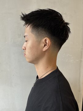 フランクスバーバーリザーブ 人形町店(FRANK’S BARBER RESERVE) スキンフェードサイドグラデーション　ｙ