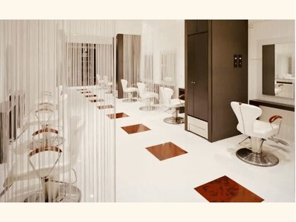 アース 町田店(HAIR & MAKE EARTH)の写真