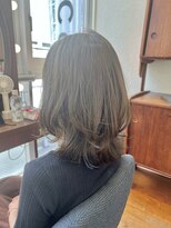 エルサフィロ ヨドヤバシ(el zafiro yodoyabashi)&nbsp;くびレイヤー前髪エモージュ小顔レイヤーカット20代30代40代50代