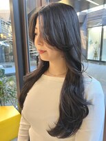 シティ(CITY)&nbsp;ロングレイヤーカット　海外風スタイル　艶髪