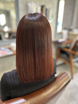 エスト(est) 美髪矯正　髪に合わせオーダーメイド矯正　【新宿/縮毛矯正】