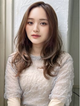 アグ ヘアー ルフレ 栗東店(Agu hair reflet)の写真/赤みを消し透け感を引き出すイルミナカラー!透明感,ツヤ,触れたくなる髪へ!似合うStyleをご提案♪