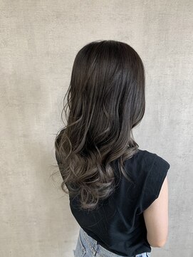 トリコ(ToricO) チャコールグレー ダブルカラー ブリーチカラーグラデーション