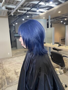 リア 布施店(Lia) ブルーカラー/ネイビーカラー