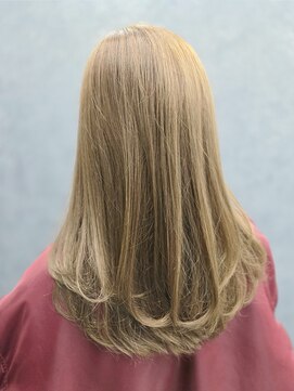 レエラ(LeLa) カット＋ブリーチなしダブルカラー