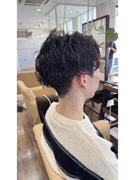 ジッピー ヘアーコレクション メンズパーマ シャドウパーマ センターパート