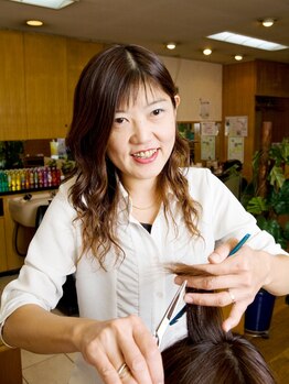 女性ならではの話しやすさにリピーターも多数★遊びに来る感覚で来店できるあたたかい雰囲気が◎