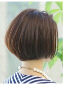バランスカットで創る大人ショートボブ☆