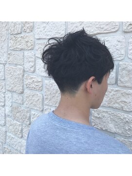 アリーナ 緑が丘店(arena) くせ毛を生かして