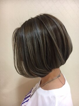 アッシュ 志木南口店(Ash) ハイライトグレージュボブ☆